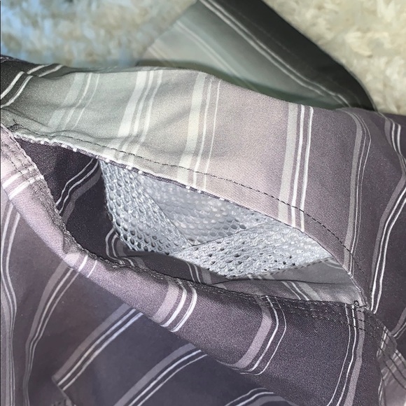 O’Rageous Boys’ Striped Boardshorts - Picture 8 of 8